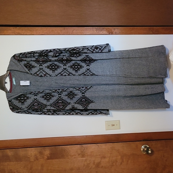 Maurices Sweaters - NWT Maurices hooded aztec long sweater